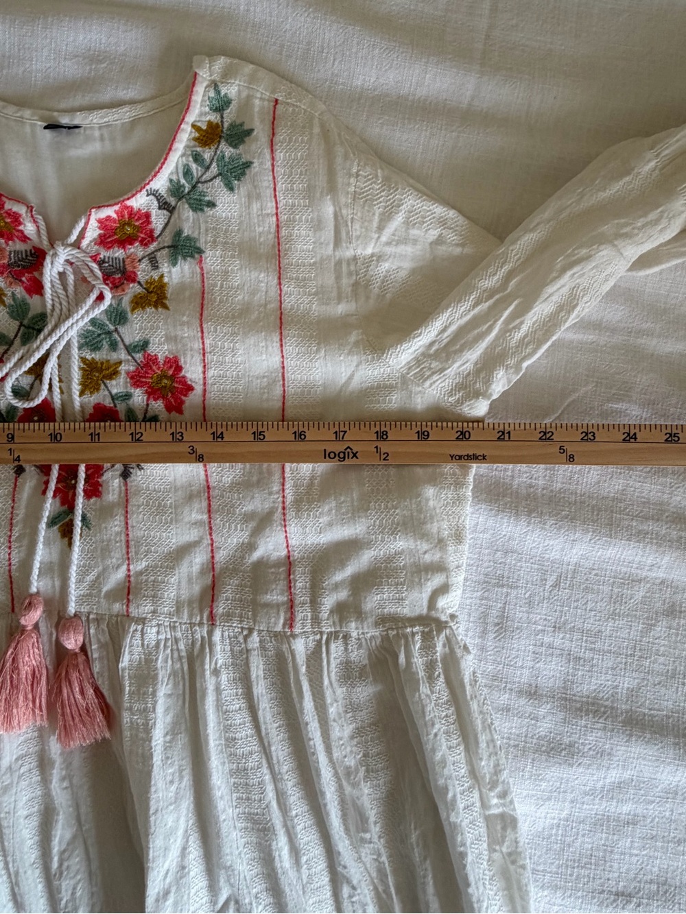 Unbranded White women’s Floral-Embroidered Dress with Tassel - Picture 10 of 14